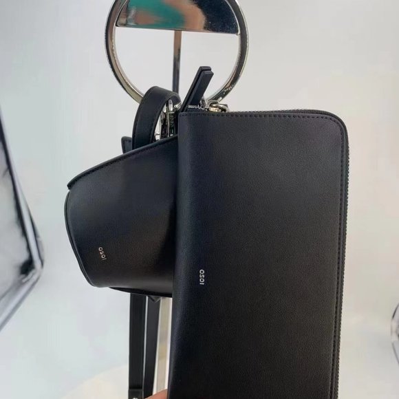 OSOI Banglering Black Bag - Picture 4 of 9